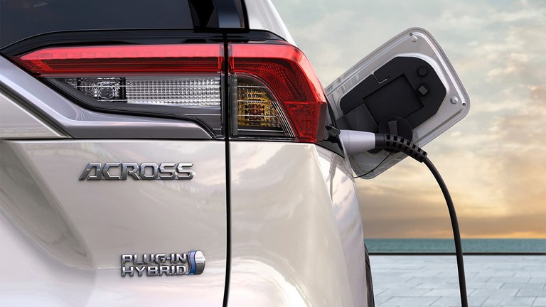 Suzuki Across Plug-in Hybrid Detail